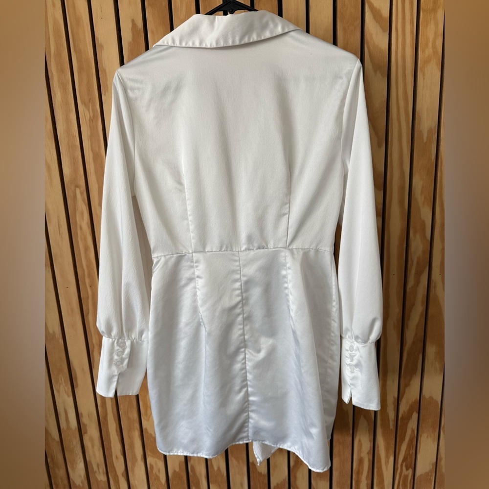 TOPSHOP White Tie-Front Mini Dress - Picture 2 of 3
